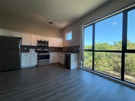 2727 Houston Ave in Houston, TX - Building Photo