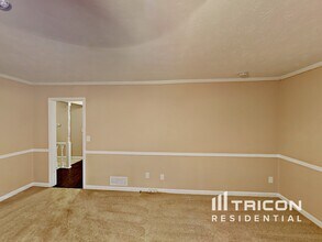 815 Post Ridge Terrace in Stone Mountain, GA - Building Photo - Building Photo