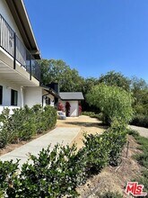 1131 Rancho Dr in Ojai, CA - Building Photo - Building Photo