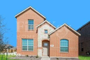 2528 Northcote Dr in Fort Worth, TX - Building Photo