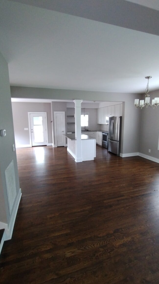 1110 Argyle Ave in Nashville, TN - Building Photo - Building Photo