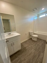 492 Jasmine Way in Perris, CA - Building Photo