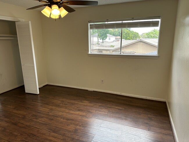 223 Blue Castle Ln in Houston, TX - Building Photo - Building Photo