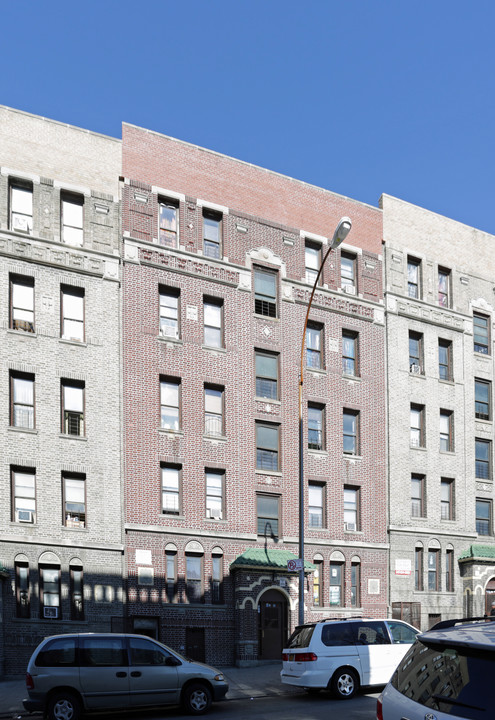 2605 Bainbridge Ave in Bronx, NY - Building Photo