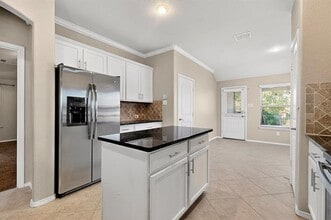 520 Cheyenne Dr in Cross Roads, TX - Building Photo - Building Photo