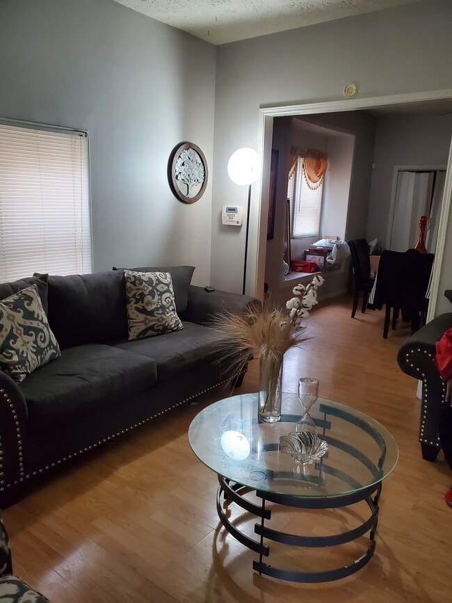 2862 N Olney St in Indianapolis, IN - Building Photo - Building Photo