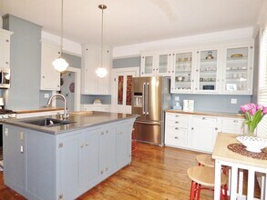 529 Pierre St in Manhattan, KS - Building Photo - Building Photo