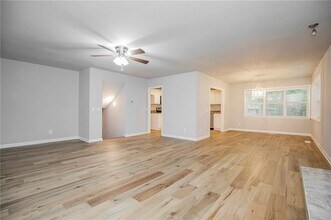 41 Gore Ln in Bella Vista, AR - Foto de edificio - Building Photo