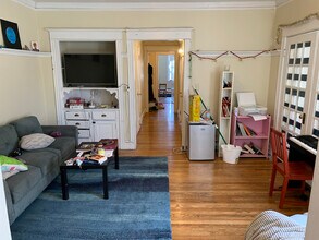 31 Quint Ave, Unit 1 in Boston, MA - Building Photo - Building Photo