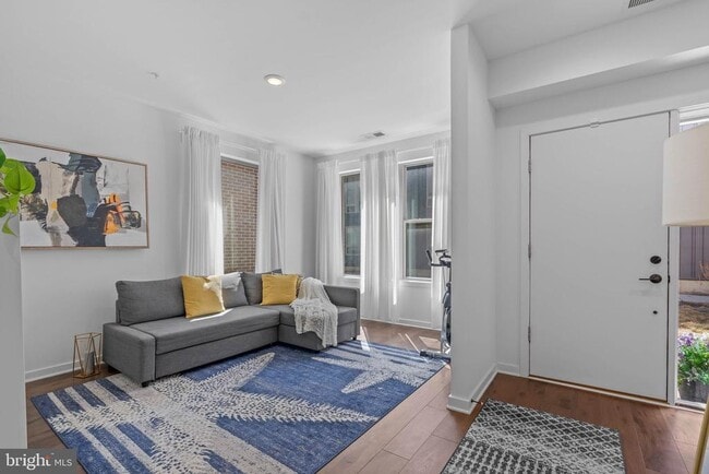 property at 3121 Sunrise Walk