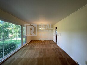 2458 Kensington Rd in Macon, GA - Building Photo - Building Photo