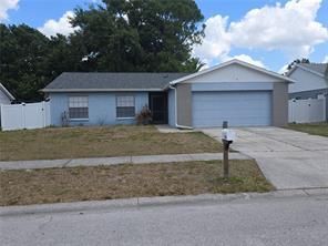 12825 Tallowood Dr in Riverview, FL - Building Photo