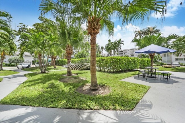 property at 9800 E Bay Harbor Dr
