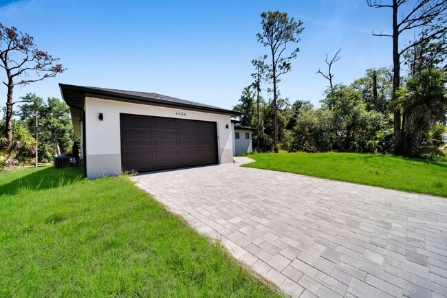 property at 4304 Kaskin Ave
