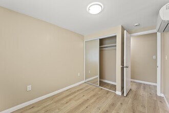 3016 S West View St in Los Angeles, CA - Building Photo - Building Photo