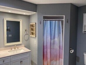 11365 Silverwood Ct in Spring Hill, FL - Building Photo - Building Photo