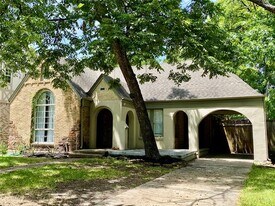 5253 Monticello Ave in Dallas, TX - Building Photo