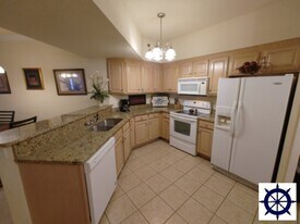 6504 Bridgewater Way in Panama City, FL - Building Photo