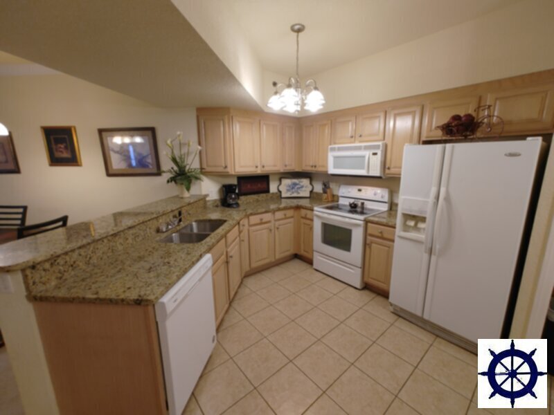 6504 Bridgewater Way in Panama City, FL - Building Photo