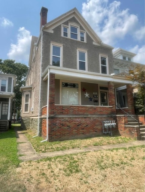 423 N Front St, Unit Apt 1