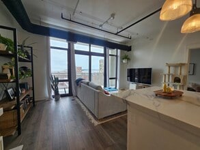 212 E Cullerton St in Chicago, IL - Building Photo - Building Photo