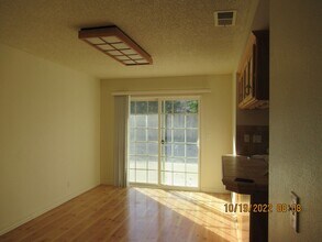 233 S Rose St in Lompoc, CA - Building Photo - Building Photo
