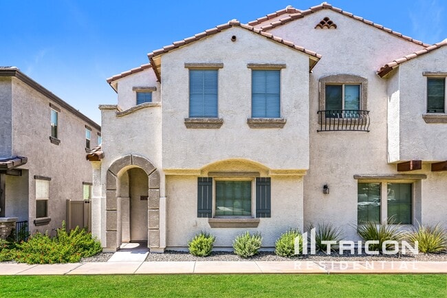 property at 28963 N 124th Glen