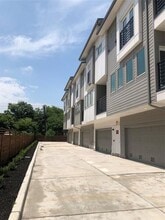 2729 Weisenberger St in Fort Worth, TX - Building Photo - Building Photo