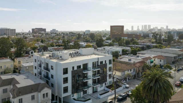 Blackburn Apartments in Los Angeles, CA - Foto de edificio