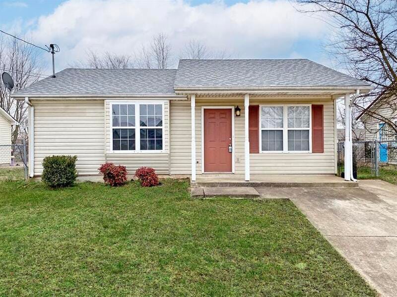 1125 Keith Ave in Oak Grove, KY - Building Photo