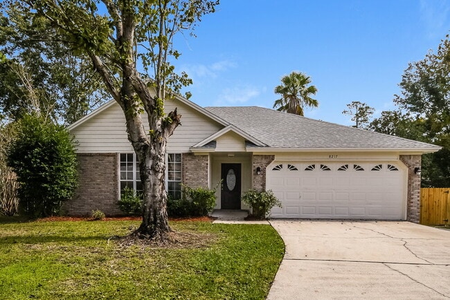 8217 Glasgow Ct