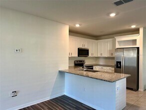 2657 Harmonia Hammock Rd in Harmony, FL - Building Photo - Building Photo