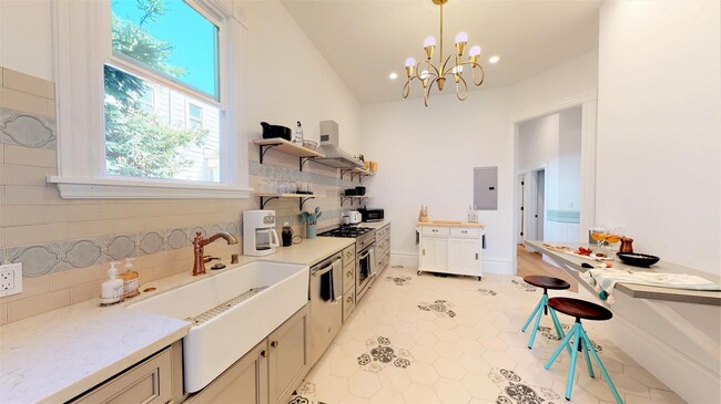 1150 Fell St in San Francisco, CA - Building Photo - Building Photo