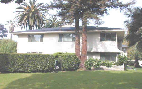 1167 S Orange Grove Blvd in Pasadena, CA - Building Photo