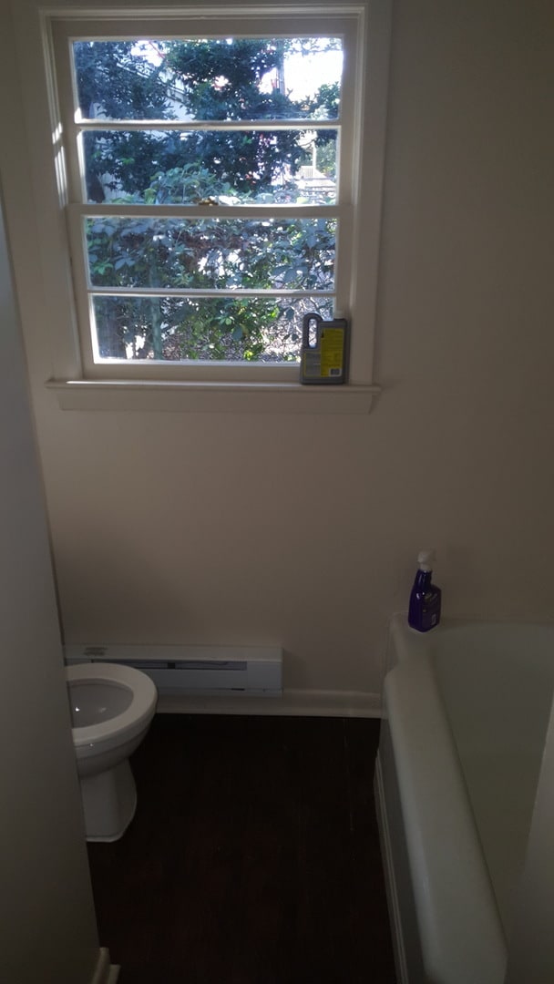 property at 9548 11th Bay St