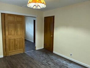 36 Humphrey Ave in Bayonne, NJ - Building Photo - Building Photo