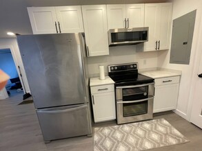 608 Crawford Rd in Rock Hill, SC - Foto de edificio - Building Photo