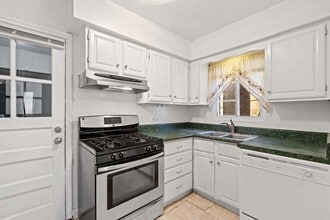 1539 Monroe Ave in River Forest, IL - Building Photo - Building Photo