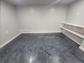 402 Barth Ave in Richland, WA - Foto de edificio - Building Photo