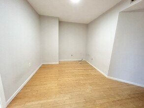 1578 Tremont St, Unit 3 in Boston, MA - Building Photo - Building Photo