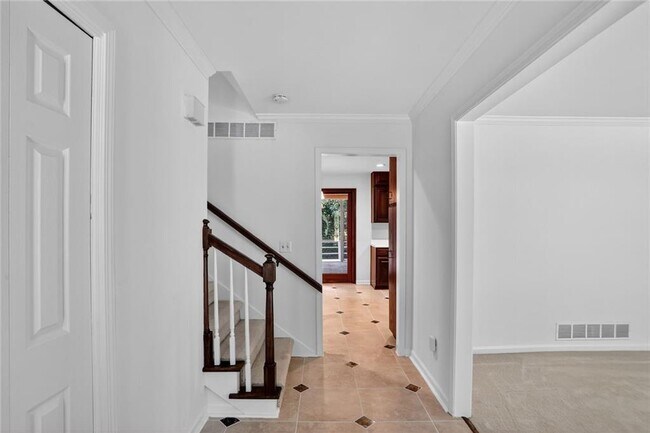447 Cove Dr NE in Marietta, GA - Building Photo - Building Photo