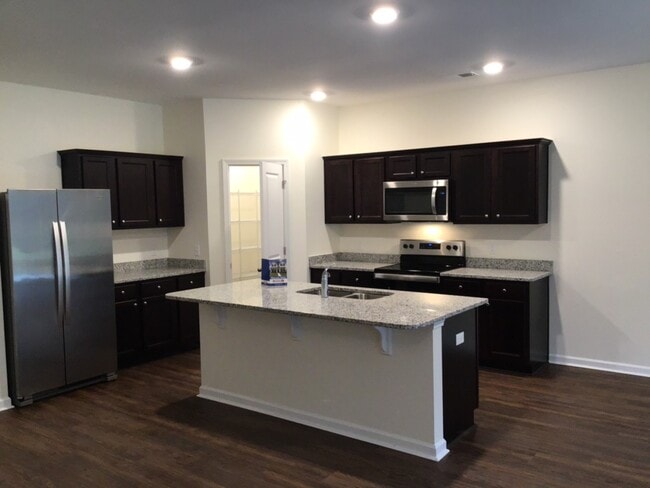 176 Orion Way in Moncks Corner, SC - Building Photo - Building Photo