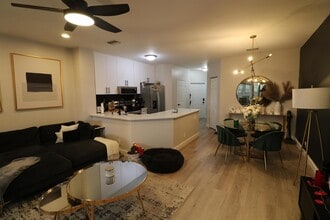 6848 Brook Hollow Rd in Greenacres, FL - Building Photo - Building Photo