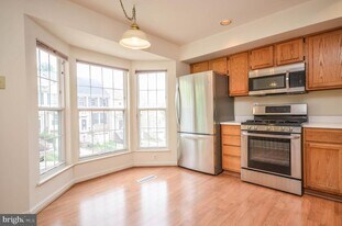 3003 Gatehouse Ct in Olney, MD - Building Photo