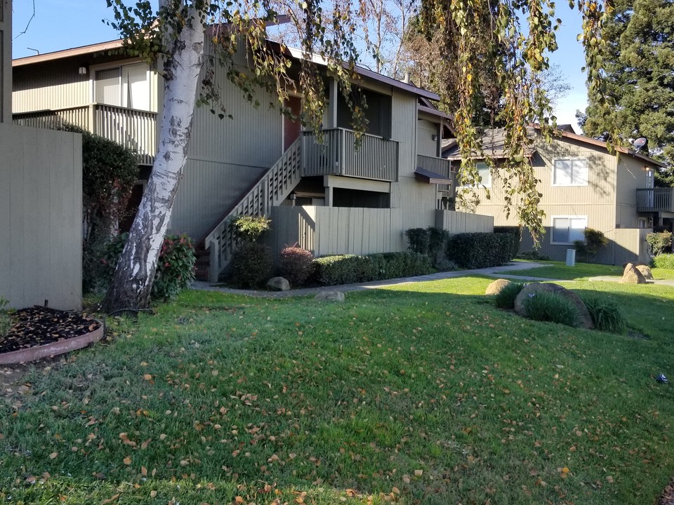 The Grove in Vallejo, CA - Foto de edificio