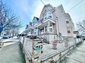 117 Duncan Ave in Jersey City, NJ - Building Photo