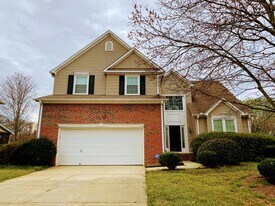 301 Fortuna Dr in Simpsonville, SC - Building Photo