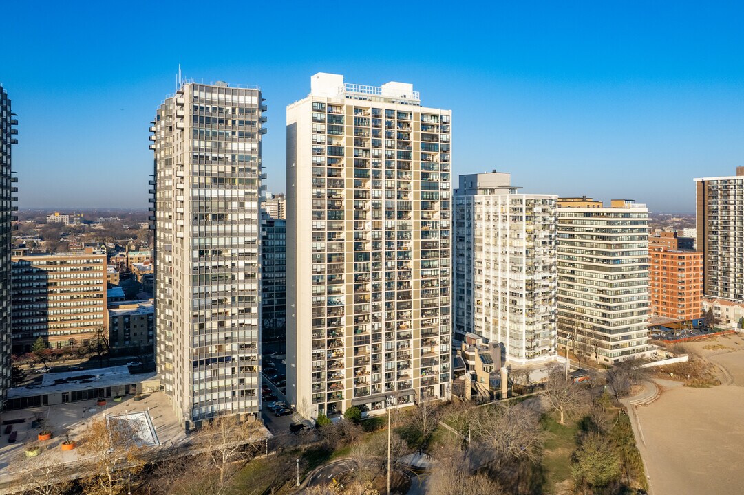 Horizion House in Chicago, IL - Foto de edificio