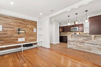 5 Van Cleef St in Jersey City, NJ - Building Photo - Building Photo
