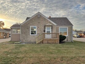 6306 N 2nd St in Loves Park, IL - Building Photo